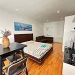 Aragon Bed & Breakfast
